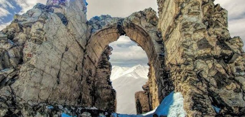 قلعه دزدبند شهرستانک