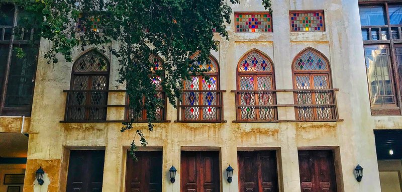 عمارت دهدشتی