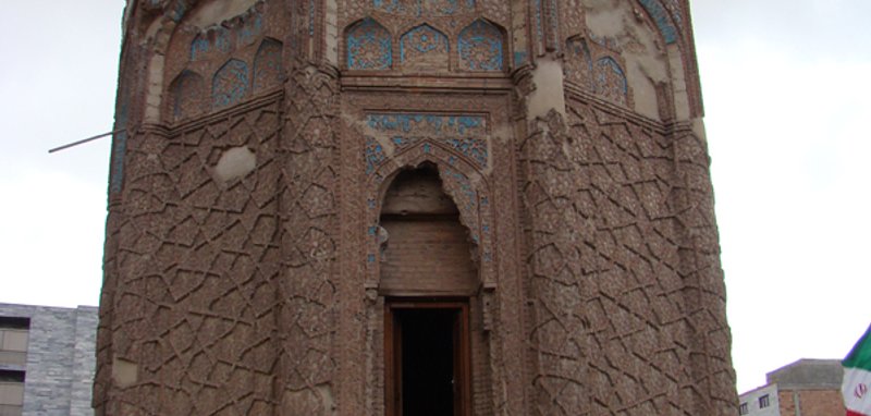 گنبد کبود مراغه