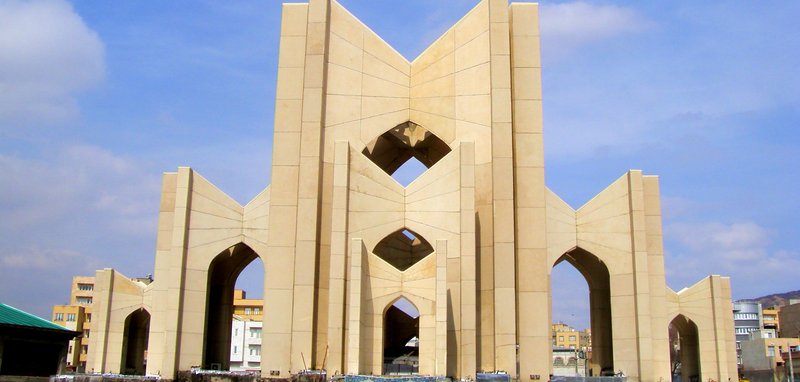 مقبرةالشعرا (گورستان سرخاب)
