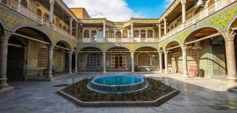 تیمچه حاج ملک