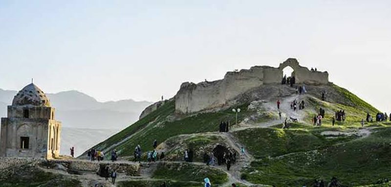 قلعه اژدهاپیکر لار