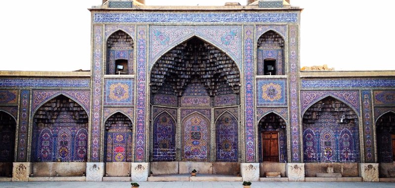 مسجد نصیرالملک (مسجد صورتی)