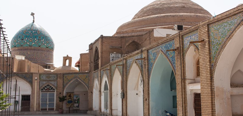 مسجد شعیا و امامزاده اسماعیل