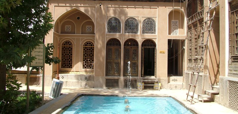 خانه ی قزوینی ها