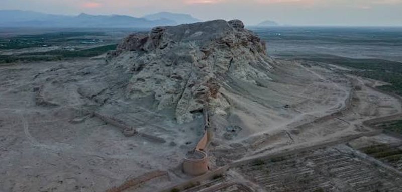 قلعه سنگ سیرجان