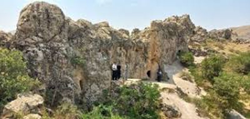 مجموعه غارهای دستکند پاوه (حوضخانه)