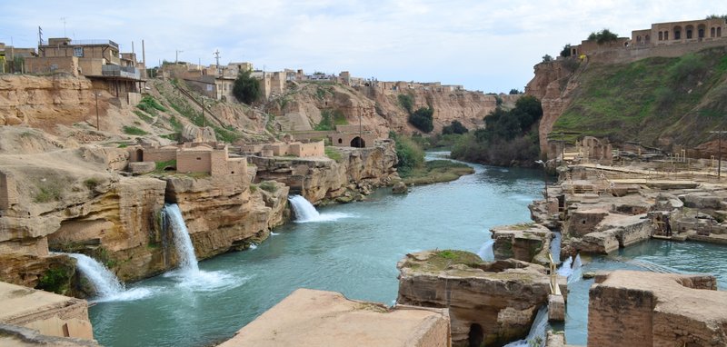 مجموعه آبشارها و آسیابهای آبی شوشتر