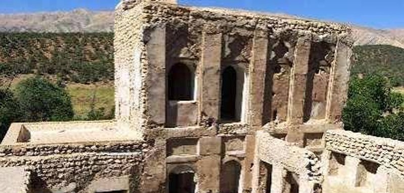 قلعه عزیزی