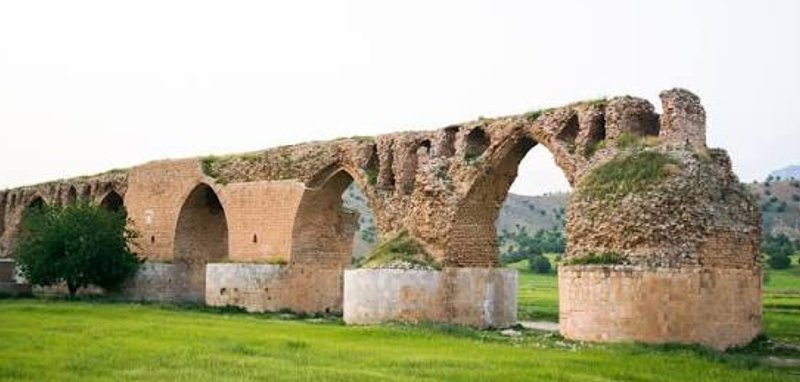 پل تاریخی کشکان