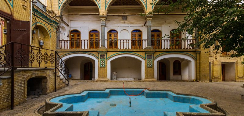 خانه حسنپور (موزه تنوعزیستی اراک)