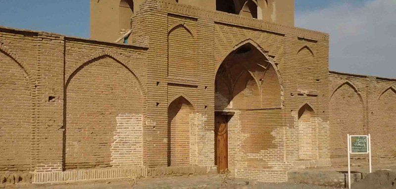کاروانسرای پاسنگان