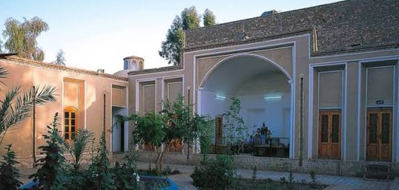خانه ابویی