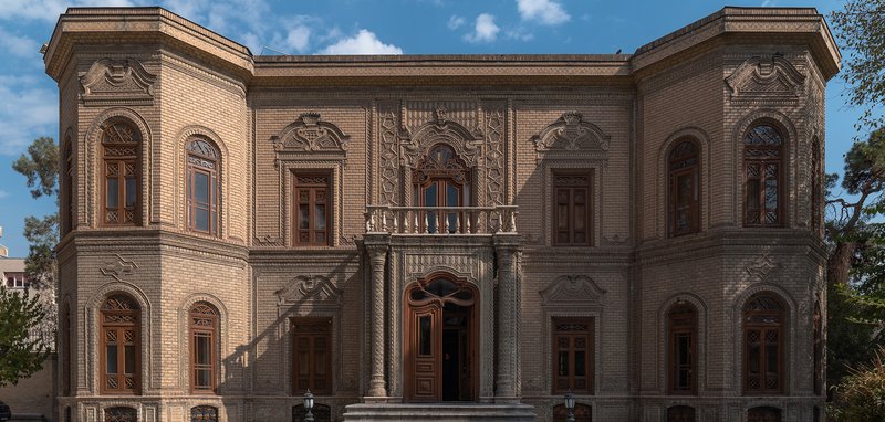 موزه آبگینه و سفالینهها (خانه قوام)