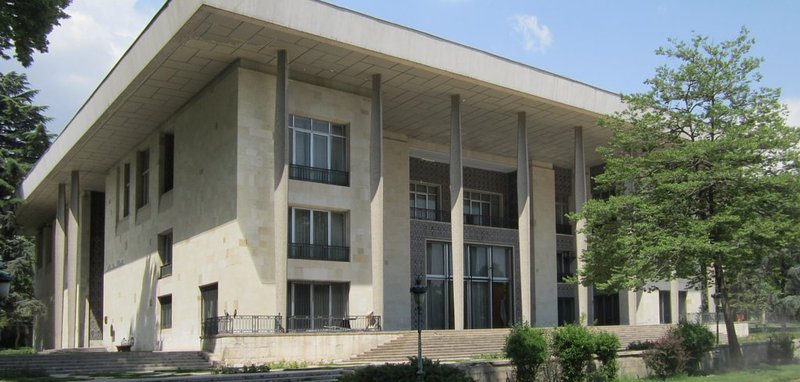 کاخ نیاوران