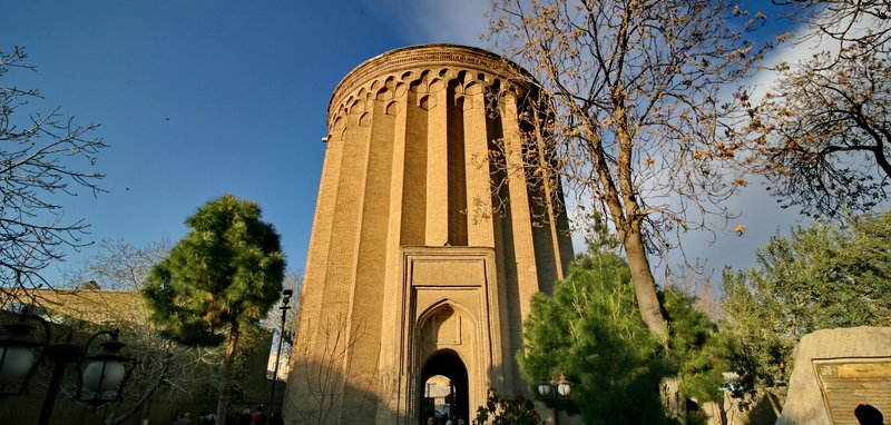 برج طغرل