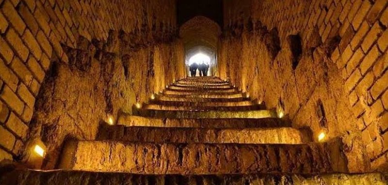 قنات باغ زارچ