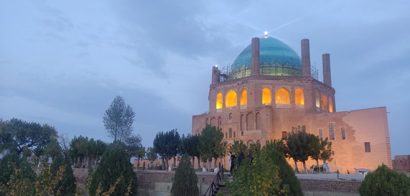 گنبد سلطانیه